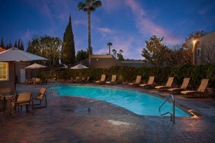Villa Serrano Apartments in Anaheim, CA