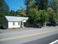 729-739 E Historic Columiba River Hwy Apartments