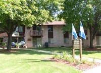 Marquette Highlands Apartments