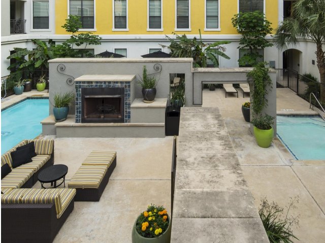 Briar Forest Lofts Apartments