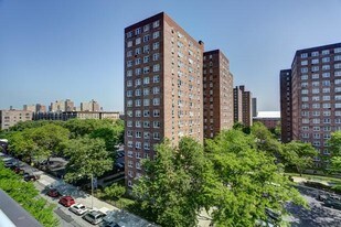 Savoy Park Apartments