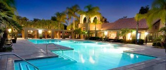 Aliso Town Center Apartment Homes