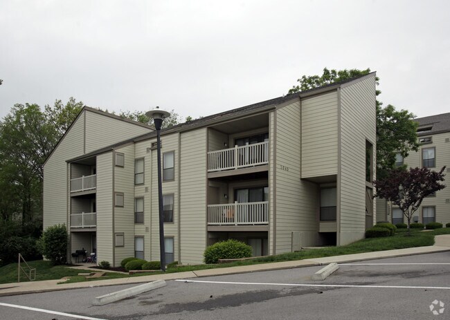 Pebble Point Apartments