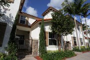 Aqua Isles Apartments