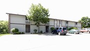 American Colony Apartments