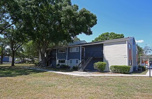 Sailwinds Apartments