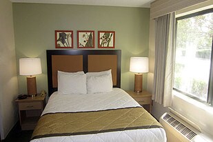 Furnished Studio – Jacksonville - Lenoir A... Apartments