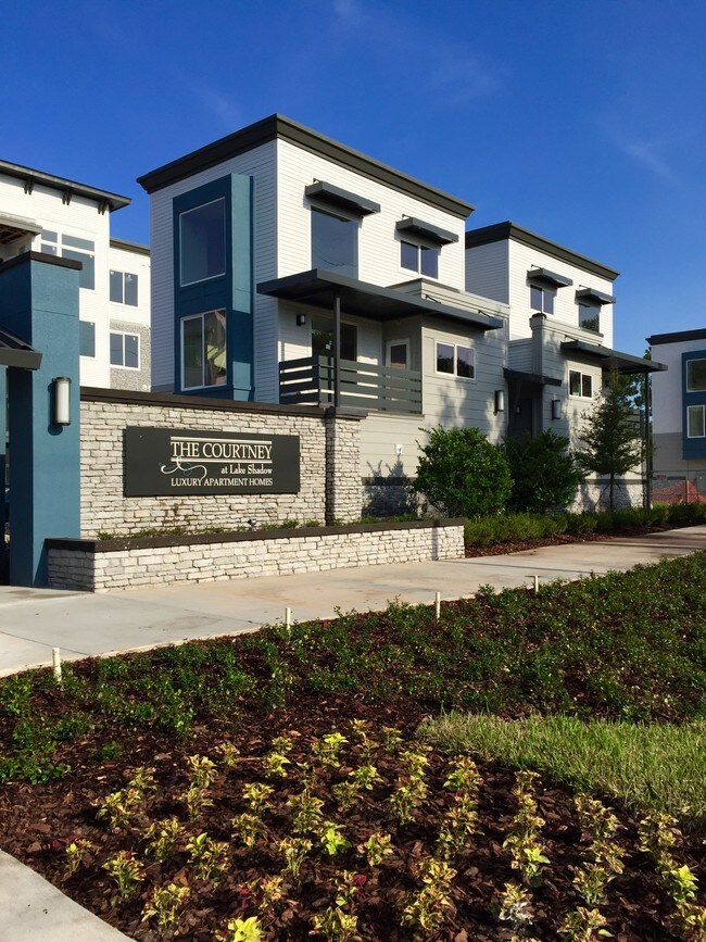 The Courtney At Lake Shadow Apartments