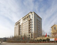Skyline at Tamien Station Apartments