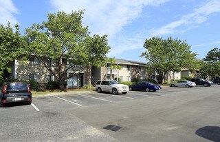 Branchwood Apartments
