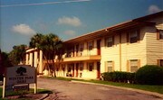 Winter Park Oaks Apartments