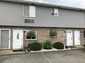 10 Bethel Rd Irwin PA Apartments