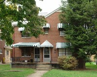 516 Hall St Apartments