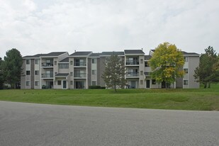 Hidden Lakes Apartments