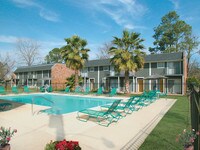 Oak Park Apartment Homes