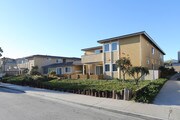 Sand & Sea Apartments