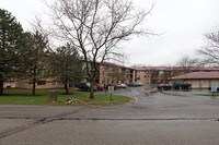 Willow Lake Apartments