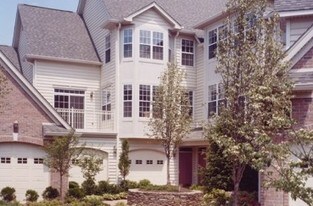 Barclay Square at Princeton Forrestal Apartments