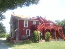4750 Horseshoe Pike Gap PA Apartments