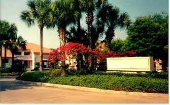 Tuscany Bay Apartments