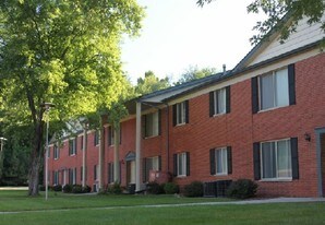 Gateway Gardens Apartments