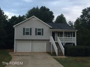 3 Bedroom Single-Family Home for Rent $925