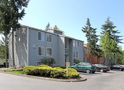 Chelsea by the Bay Apartments
