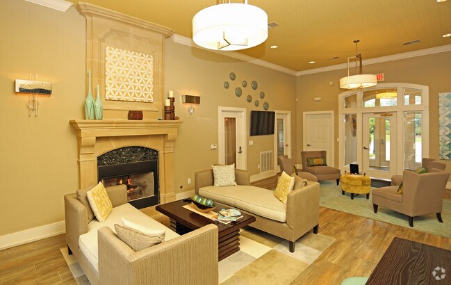 Reserve at Wauwatosa Village Apartments