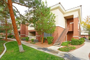 The Covington at Coronado Ranch Apartments