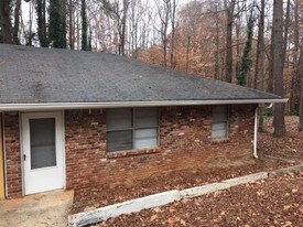 6340 Raymond Terrace Union City GA Apartments