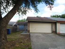 7913 Broadwick San Antonio TX Apartments