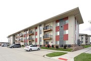 Meadowlark Place Apartments