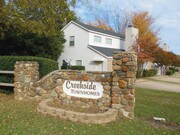 Creekside Townhomes Apartamentos