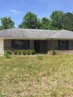 3 Bedroom Single-Family Home for Rent $1100