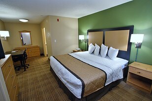 Furnished Studio – Nashville - Airport - M...