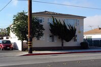4812-4814 W 120th St Apartments