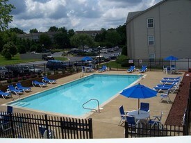 Lakewood Apartments