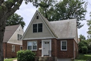 7 Linwood Rd S Port Washington NY Apartments