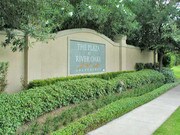 Plaza at River Oaks Apartamentos