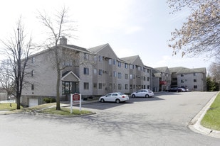 Sterling Ponds Apartments