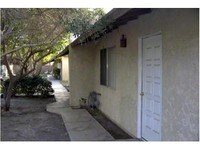 77925 Mountain View Ave Apartments