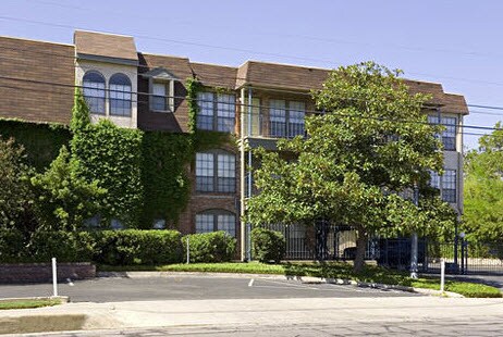 French Place Apartments