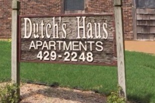 700 S Holden St Warrensburg MO Apartamentos