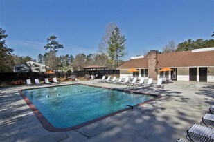 Summerville Station Apartments