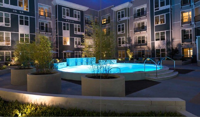 Indigo 19 Apartments
