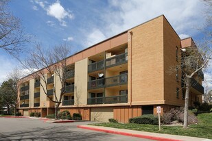 Dayton Crossing Apartments