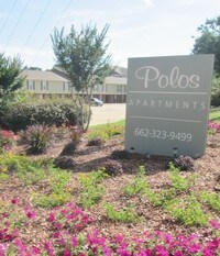 The Polos Townhomes Apartments