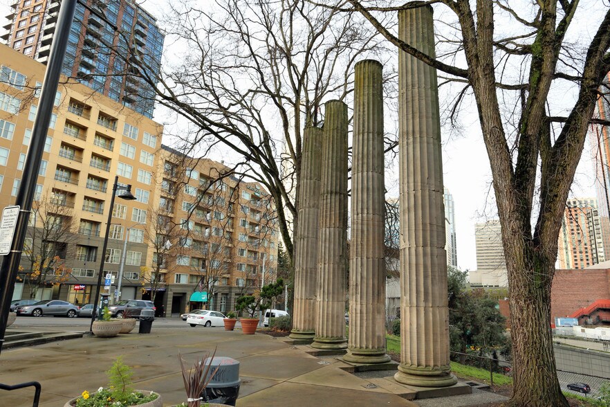 Sixth and Pine Apartments Rentals Seattle, WA