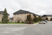 Hickory Ridge Lake Apartments