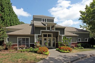 Highland Oaks Apartments